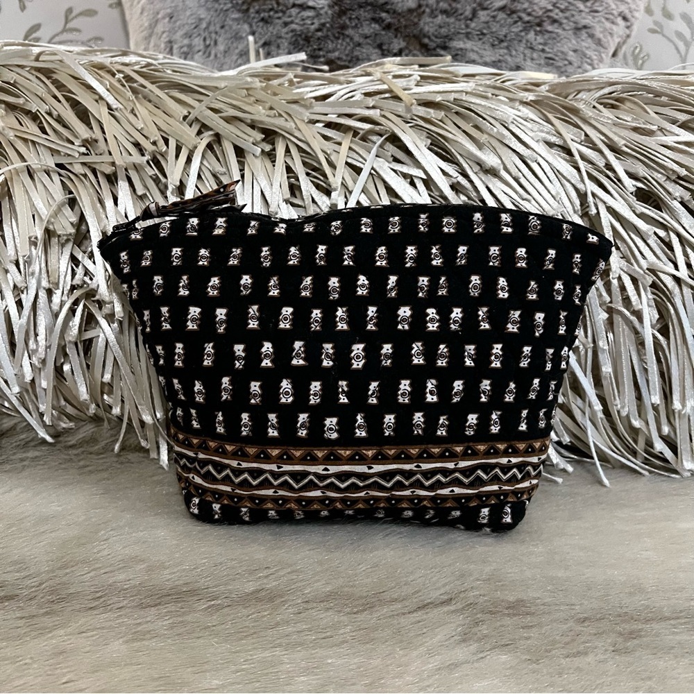 Vintage VERA BRADLEY Zebras 2001 Large Curved Cosmetic Case Black Tan Zipper Y2K